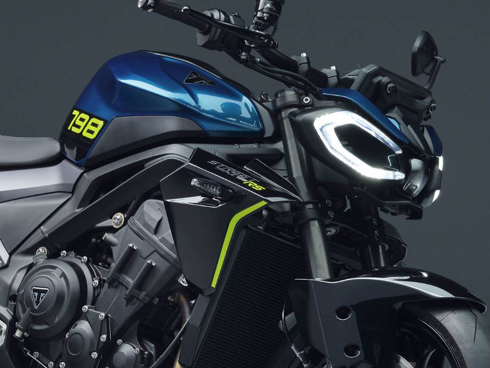 Triumph prepara quatro modelos 2027